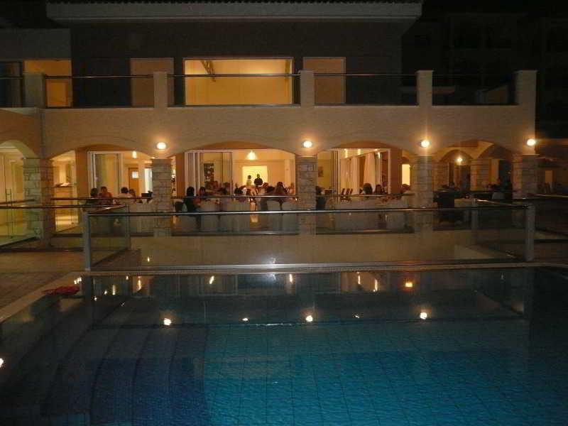 Club St. George (Adults Only) Aparthotel Trimitusa Eksteriør bilde
