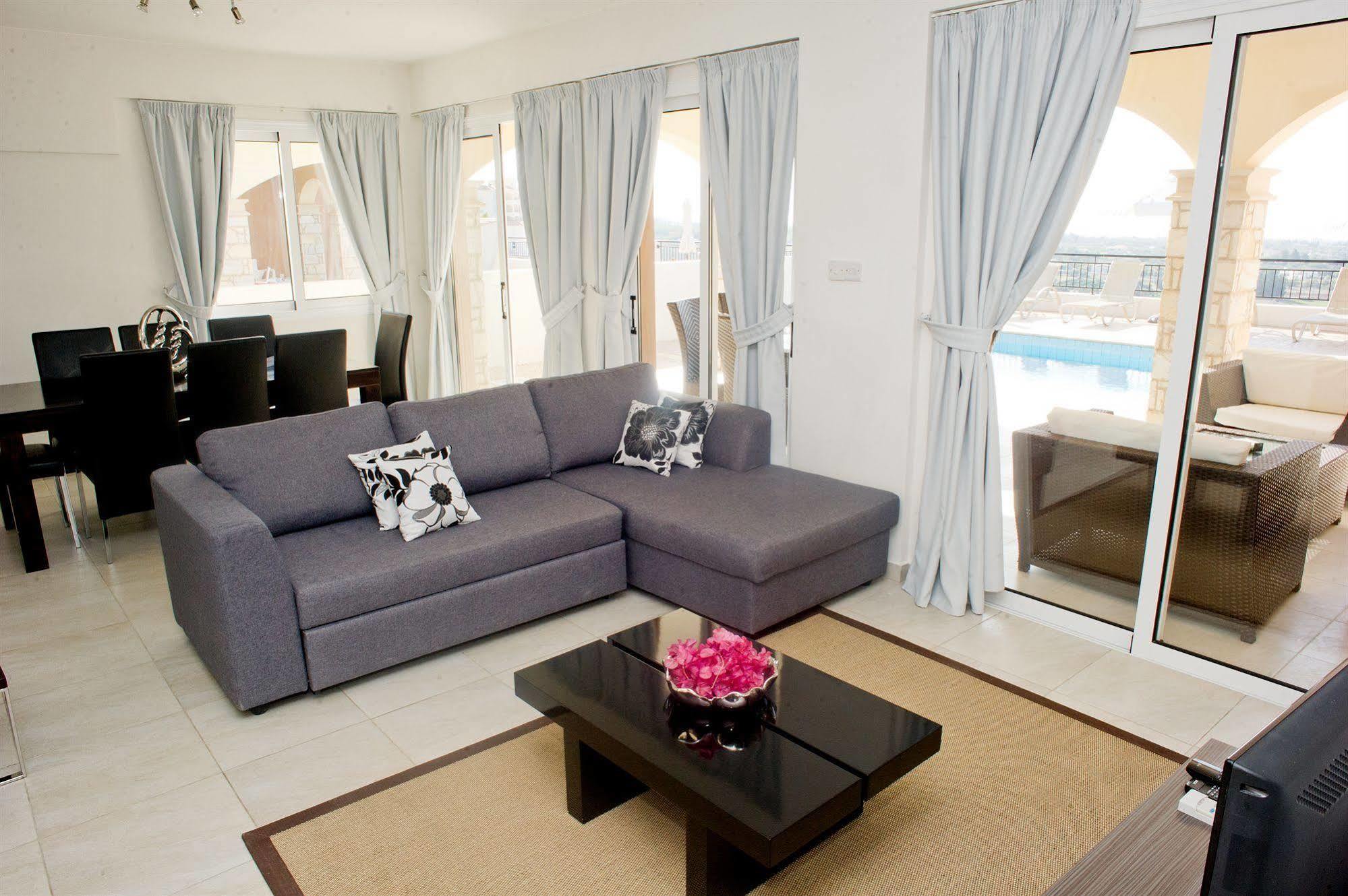 Club St. George (Adults Only) Aparthotel Trimitusa Eksteriør bilde
